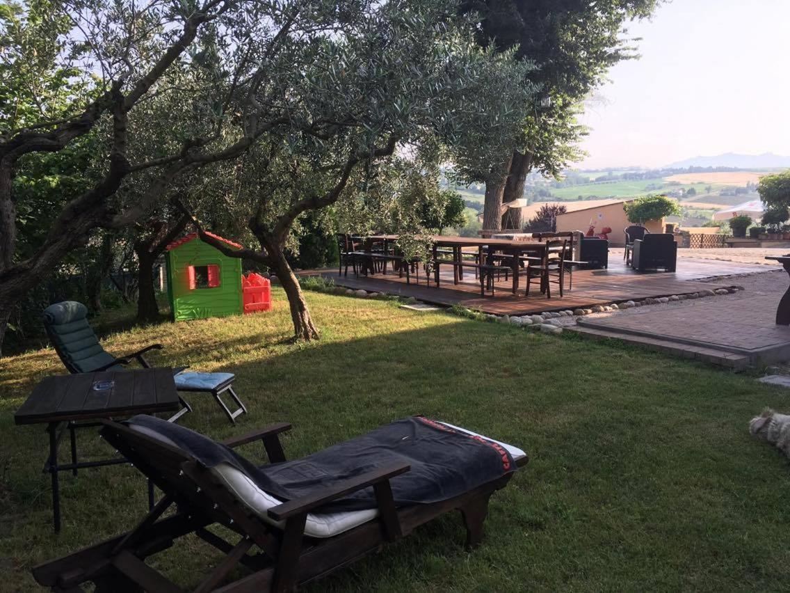 Il Cantinoccio B&B Cerasolo Buitenkant foto