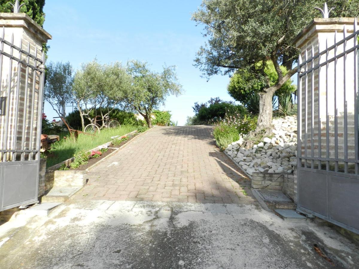 Il Cantinoccio B&B Cerasolo Buitenkant foto