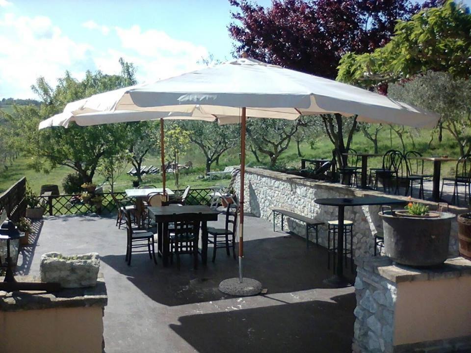 Il Cantinoccio B&B Cerasolo Buitenkant foto