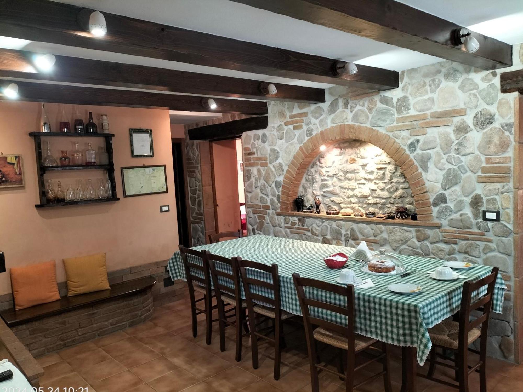 Il Cantinoccio B&B Cerasolo Buitenkant foto